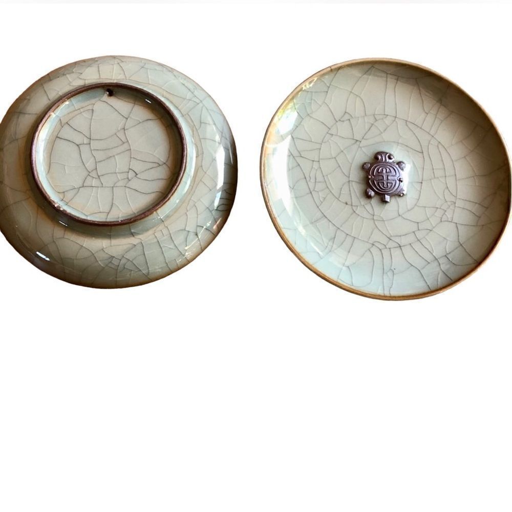 2 1980s Longquan Celadon Wares Sage Green Turtle Motif Art Plates—original VNT - Picture 2 of 16